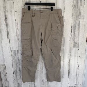 5.11 Men’s Tactical Pants Size 38X30 In Khaki Multi Pockets Zip & Button Closure